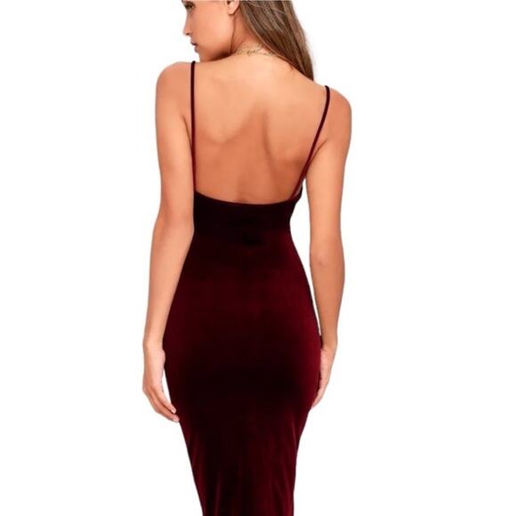 Lulu's Burgundy Velvet Midi Dress - Picture 2 of 13